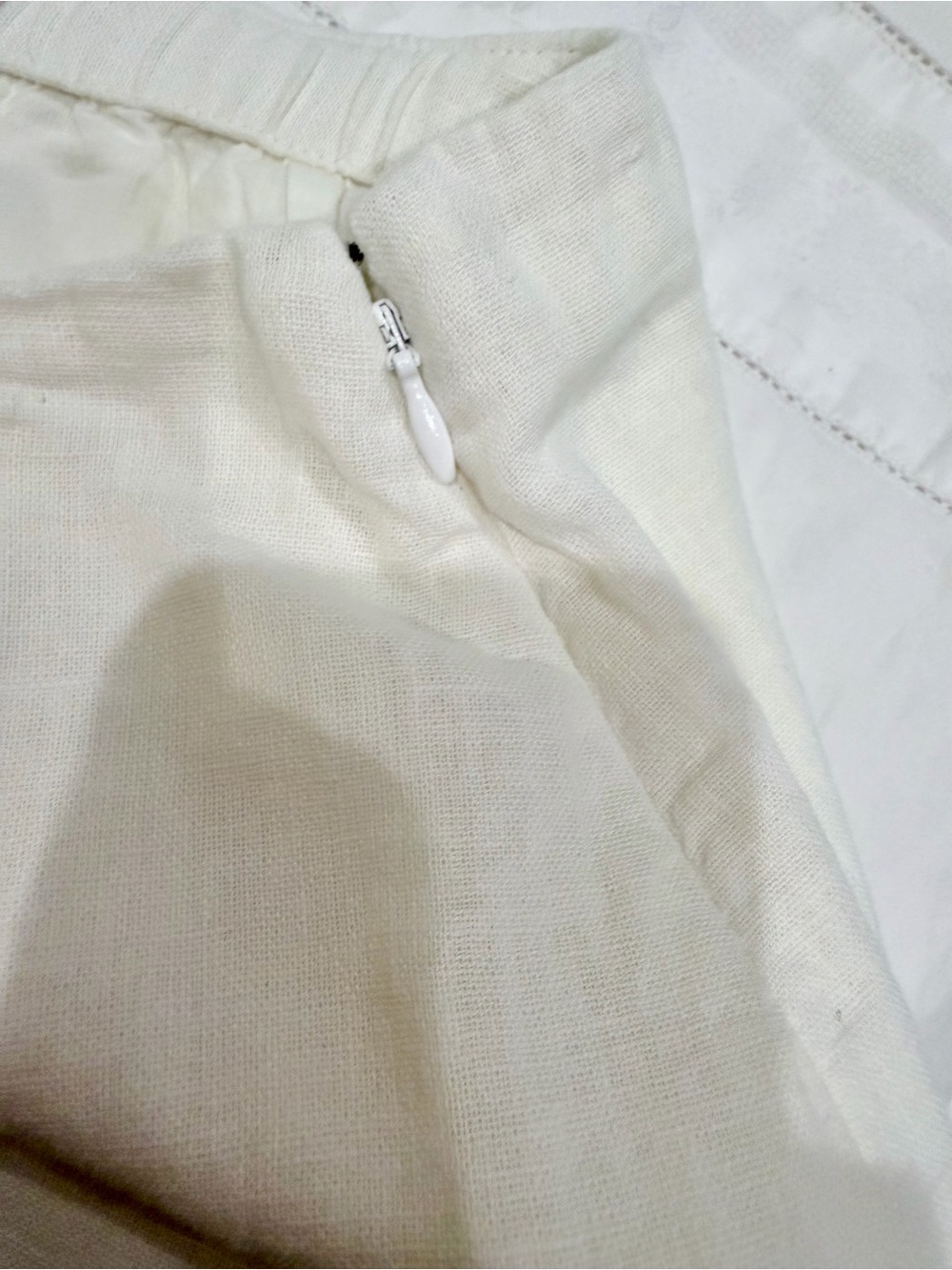 Abercrombie and Fitch Linen Blend Mini Skort in White/Cream - Picture 5 of 8
